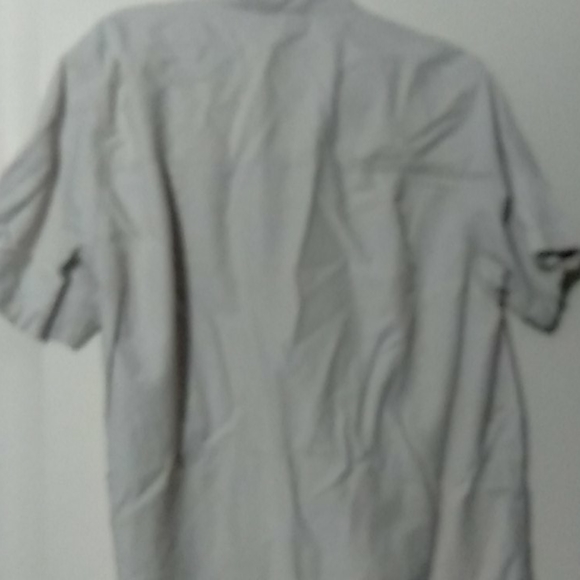 Field and Stream Large Beige Fish Shirt - Picture 3 of 3